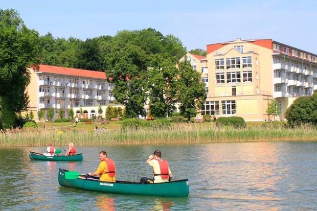 Haussee, angrenzend an die Fachklinik Feldberg